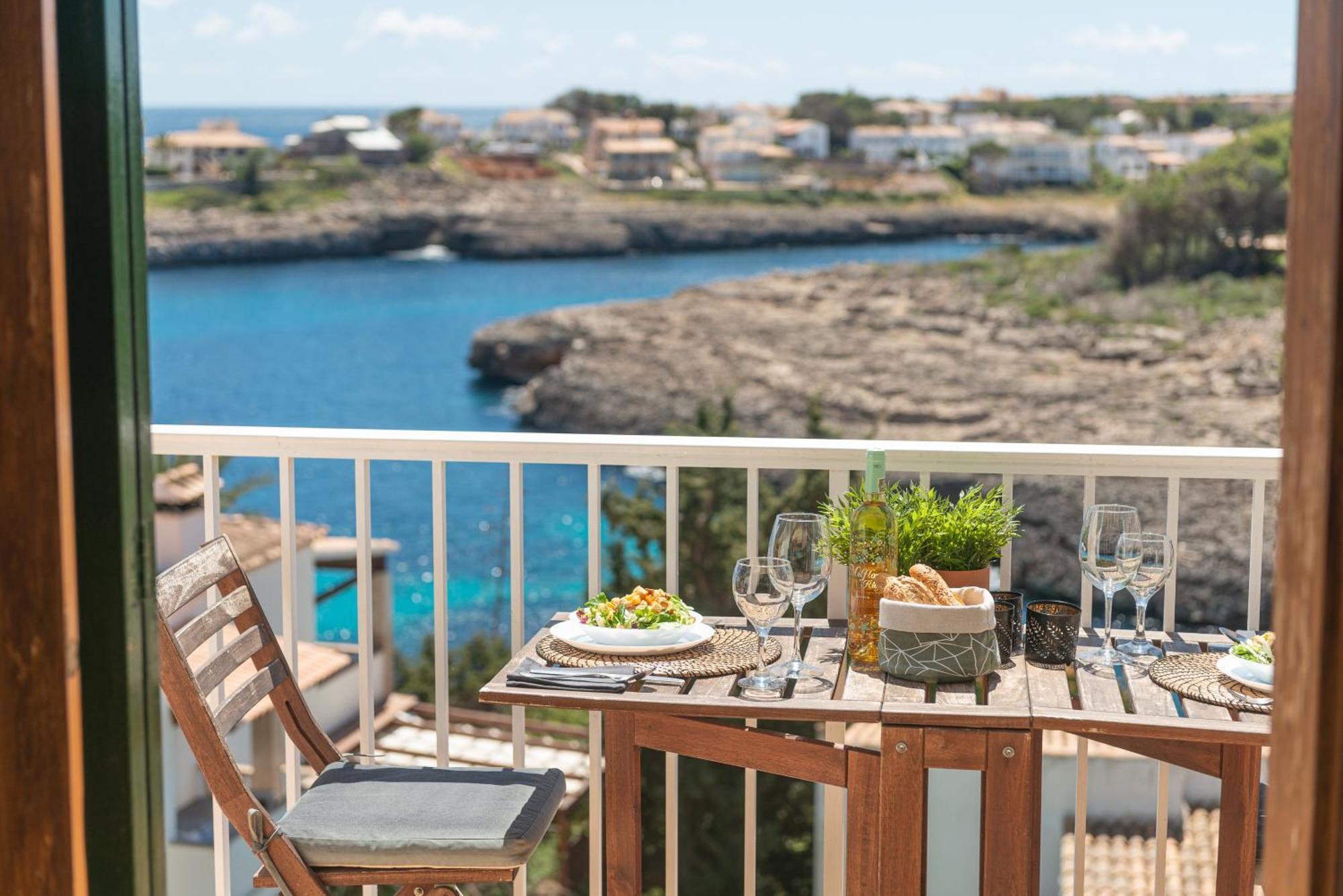 Apartment New! Harmonia, Front Sea View, Cala Marsal 300m