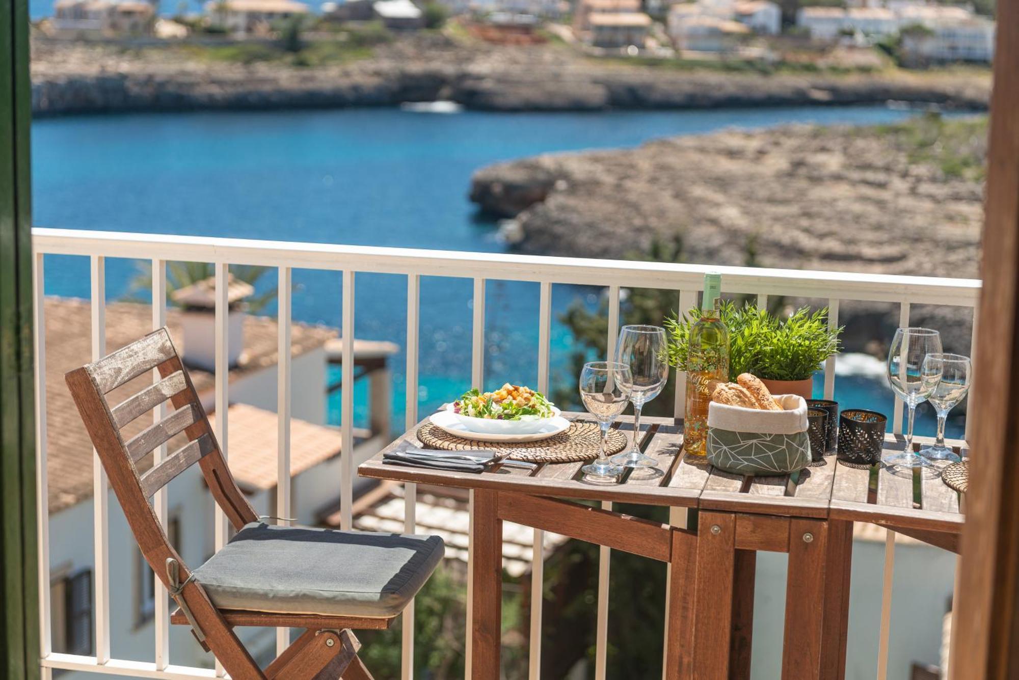 Apartment New! Harmonia, Front Sea View, Cala Marsal 300m *